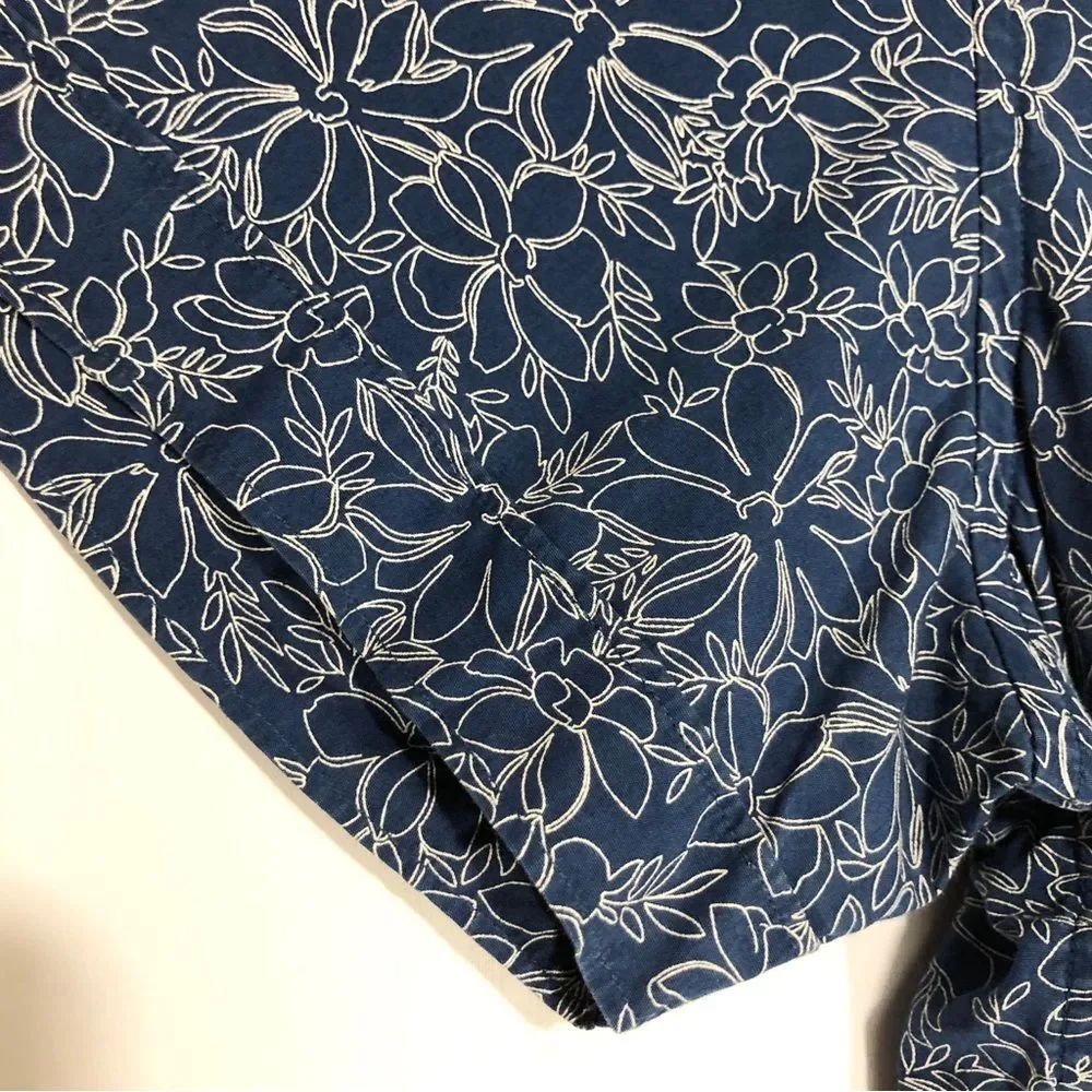 Banana Republic Shirt Mens Large Blue White Camden Fit Floral Short Sleeves
